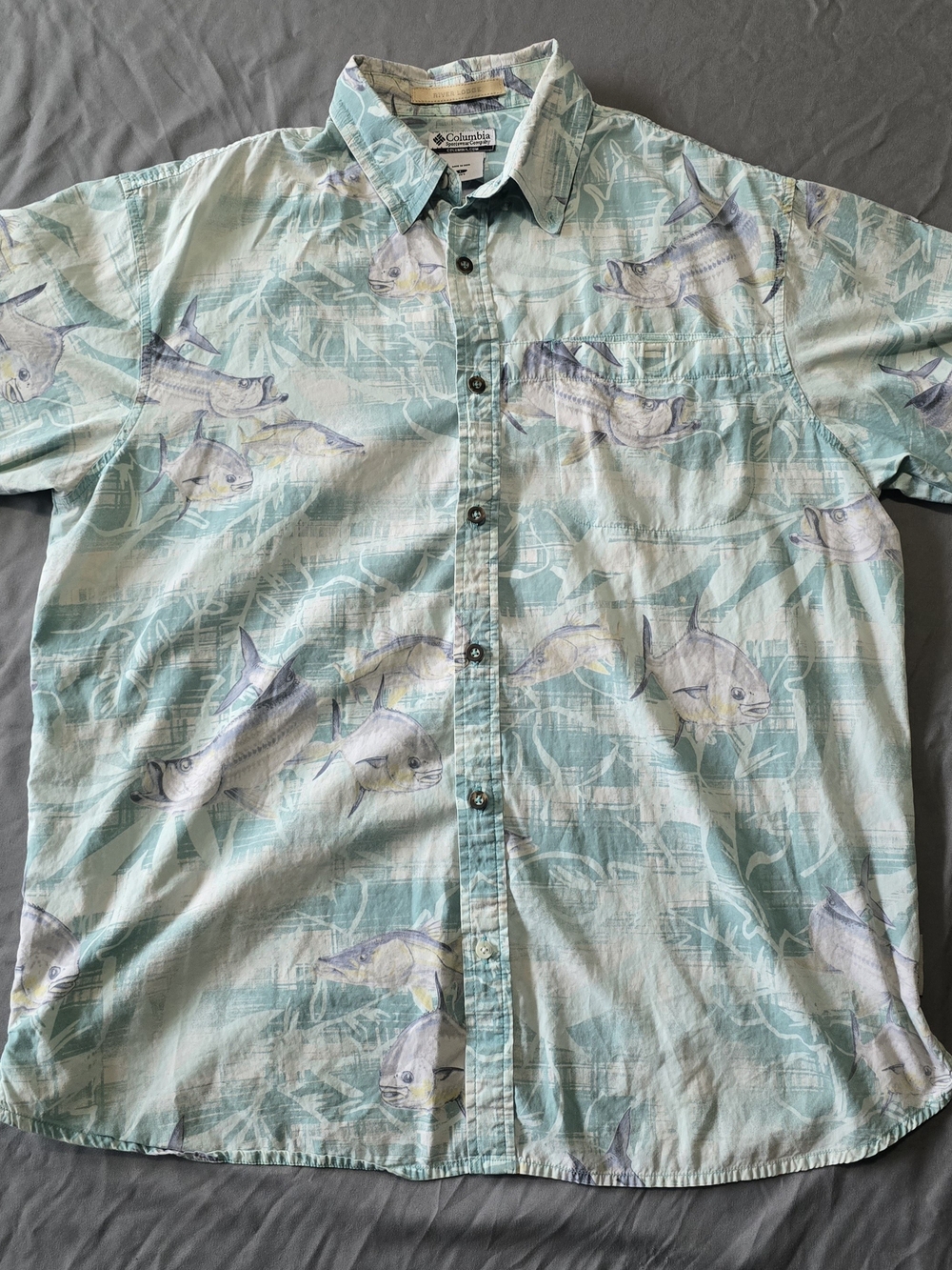 Columbia Men’s Light Blue Short-Sleeve Fishing Print Shirt